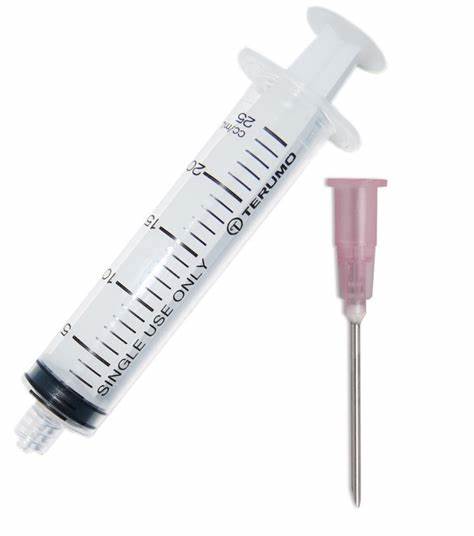 OIP Medical Plastic 20 Cc Disposable Syringes with Needle 20ml at JOMEX MEDICAL SUPPLIES